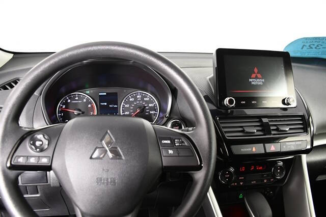 2024 Mitsubishi Eclipse Cross LE