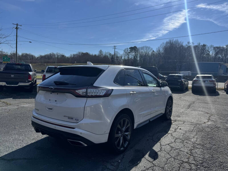2017 Ford Edge Sport