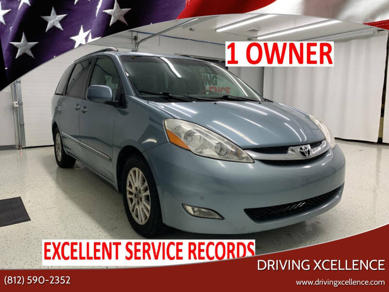 2009 Toyota Sienna Limited's photo
