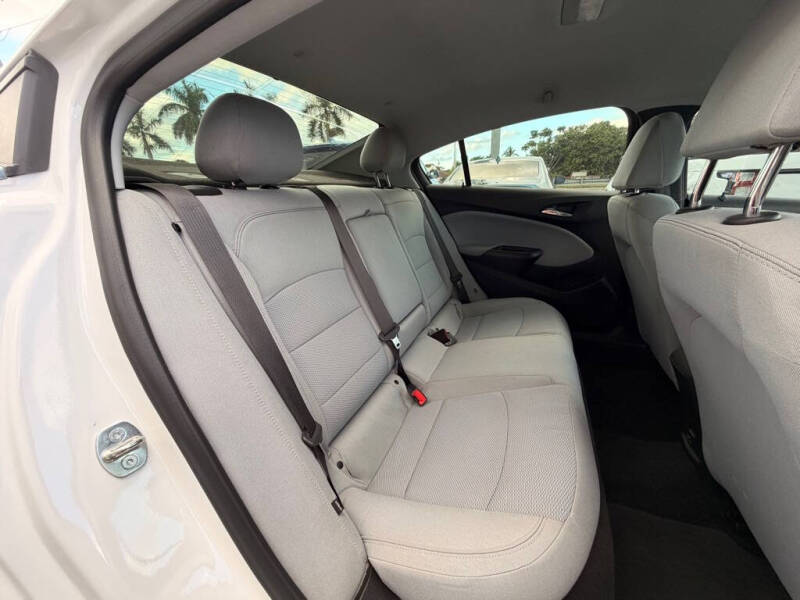 2019 Chevrolet Cruze LT