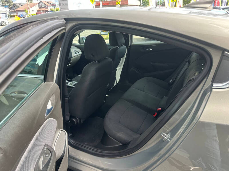 2017 Chevrolet Cruze LT Auto