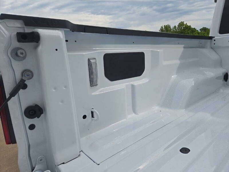2026 Jeep Gladiator Shadow Ops