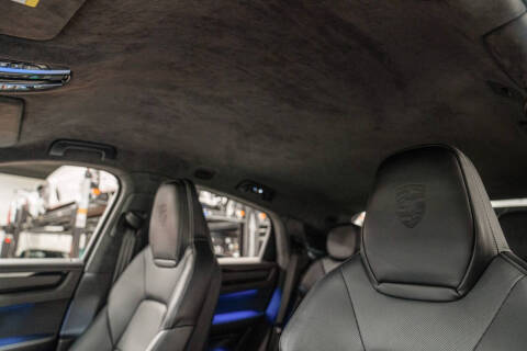 2023 Porsche Cayenne Turbo GT