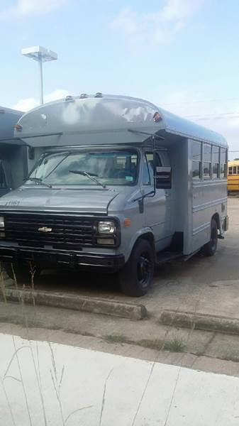 1995 Chevrolet Carpenter for sale at Interstate Bus, Truck, Van Sales and Rentals in El Campo TX