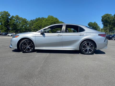 2018 Toyota Camry for sale at Beckham's Used Cars in Milledgeville GA
