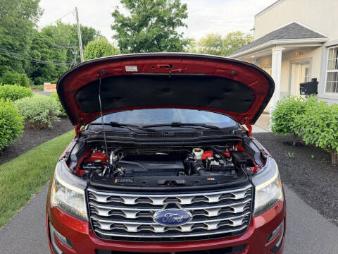 2017 Ford Explorer Platinum