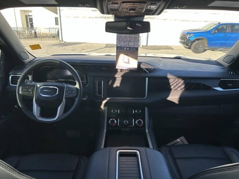 2024 GMC Yukon Denali