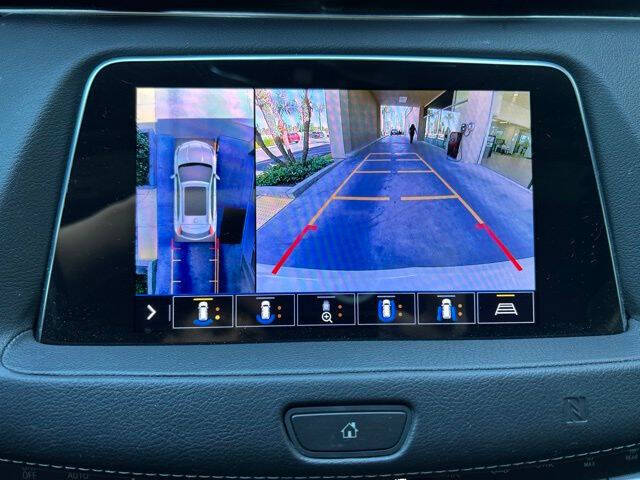 2020 Cadillac XT4 Premium Luxury