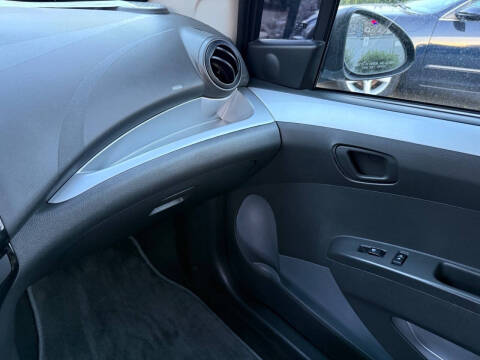 2016 Chevrolet Spark EV 2LT