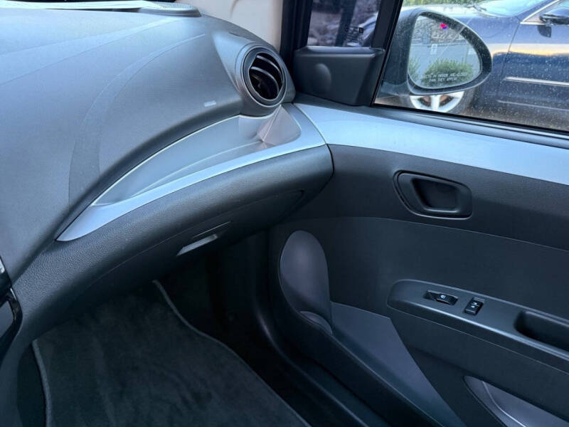 2016 Chevrolet Spark EV 2LT