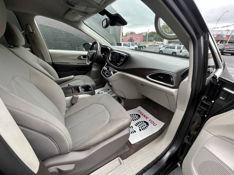 2019 Chrysler Pacifica Touring Plus