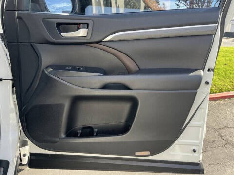 2017 Toyota Highlander Hybrid Limited