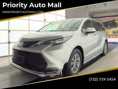 2022 Toyota Sienna for sale at Priority Auto Mall in Lakewood NJ