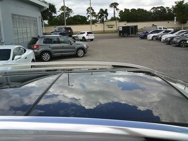 2011 Cadillac SRX Luxury Collection