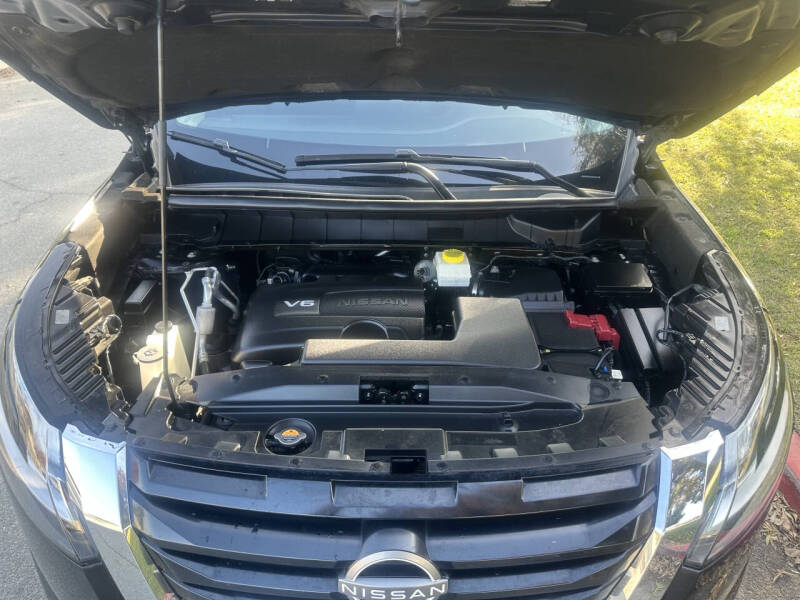 2022 Nissan Pathfinder S