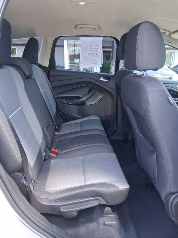 2015 Ford Escape SE