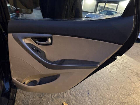 2016 Hyundai Elantra