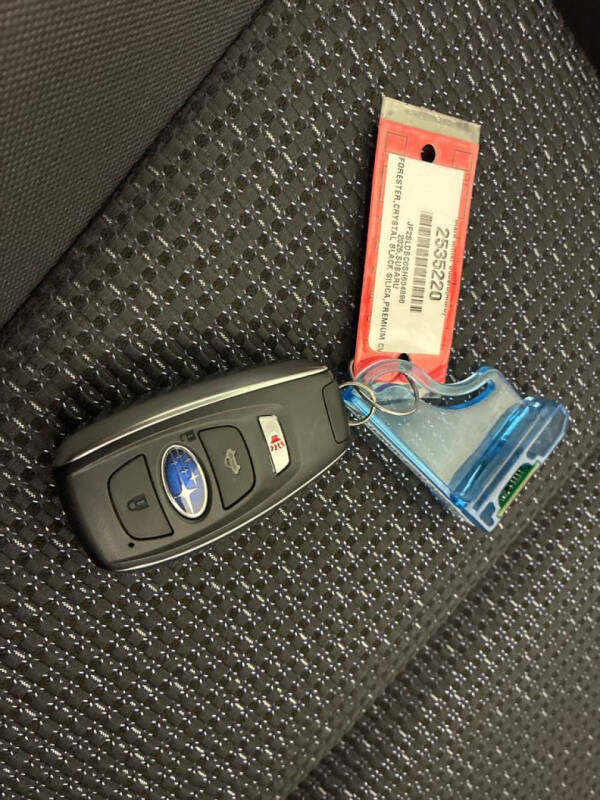 2025 Subaru Forester Premium