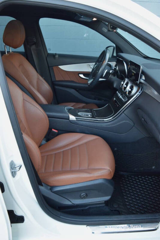 2020 Mercedes-Benz GLC GLC 300 4MATIC