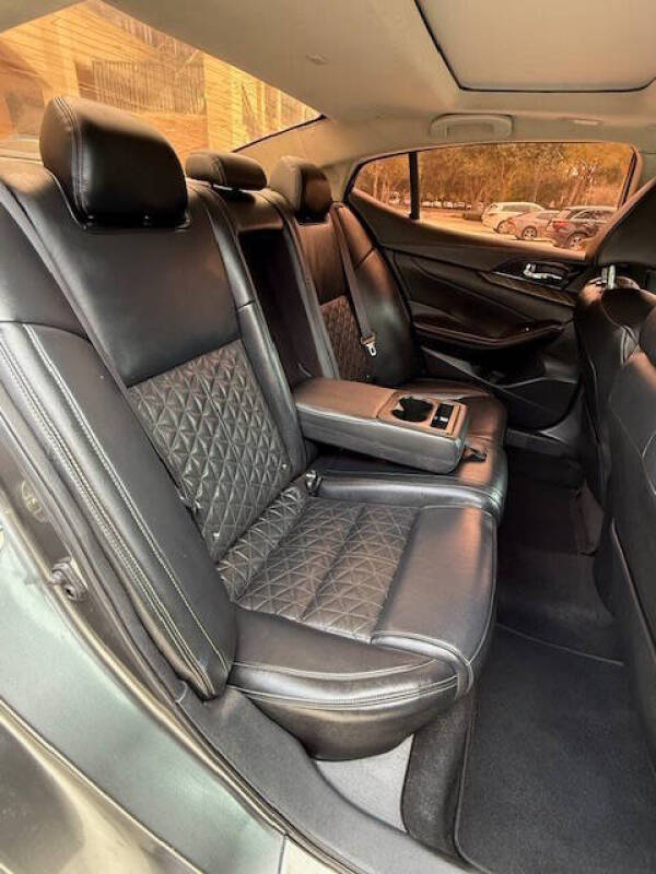 2016 Nissan Maxima Platinum