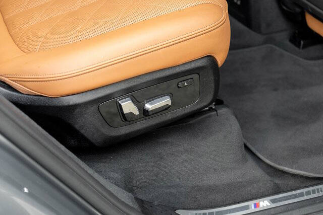 2023 BMW X7 48