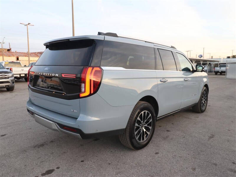 2025 Ford Expedition MAX Platinum