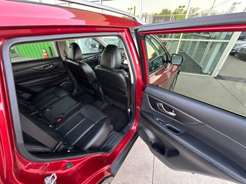 2016 Nissan Rogue SL