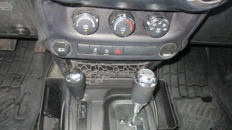 2015 Jeep Wrangler Unlimited Sport