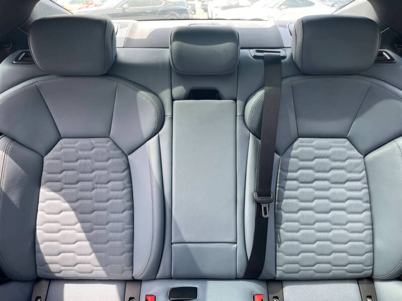 2022 Audi e-tron GT quattro Prestige