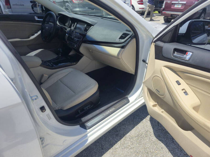 2016 Kia Cadenza Limited