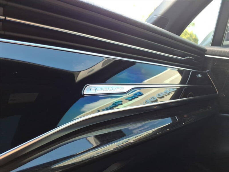 2023 Audi Q7 quattro Premium Plus 45 TFSI