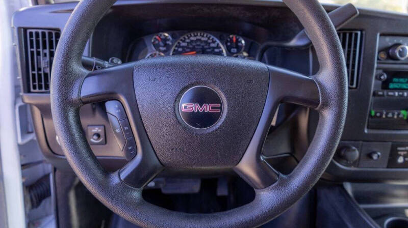 2015 GMC Savana LS 3500