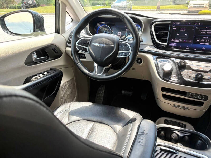 2021 Chrysler Pacifica Touring L