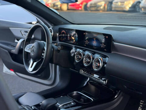 2021 Mercedes-Benz A-Class A 220