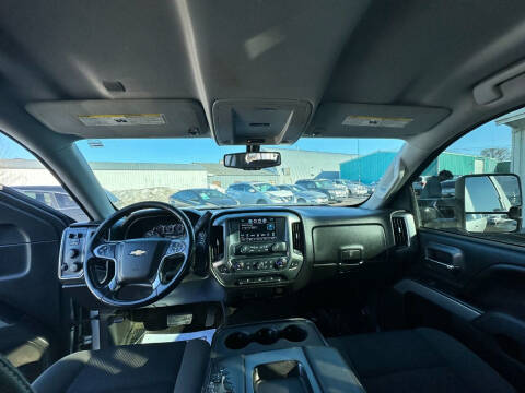 2017 Chevrolet Silverado 1500 LT Z71