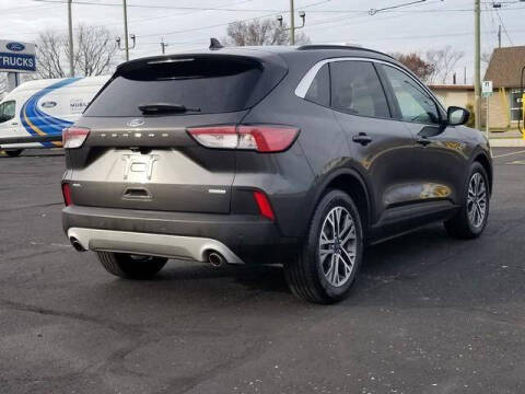2020 Ford Escape SEL