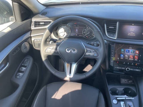 2025 Infiniti QX50 Luxe