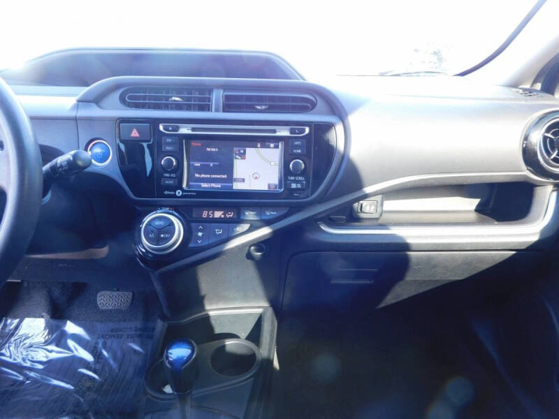2015 Toyota Prius c