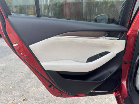 2018 Mazda MAZDA6 Signature