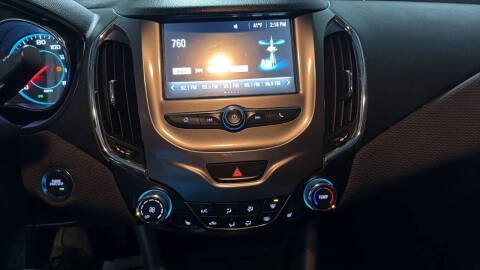 2017 Chevrolet Cruze LT Auto