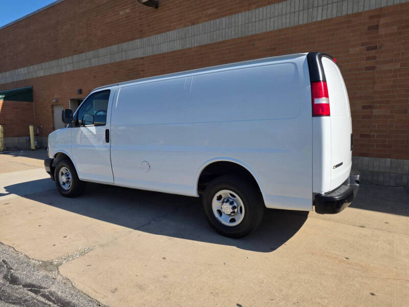 2018 Chevrolet Express 2500