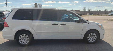 2011 Volkswagen Routan S