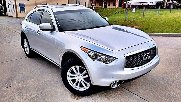 2017 Infiniti QX70