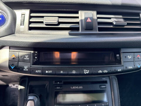 2015 Lexus CT 200h