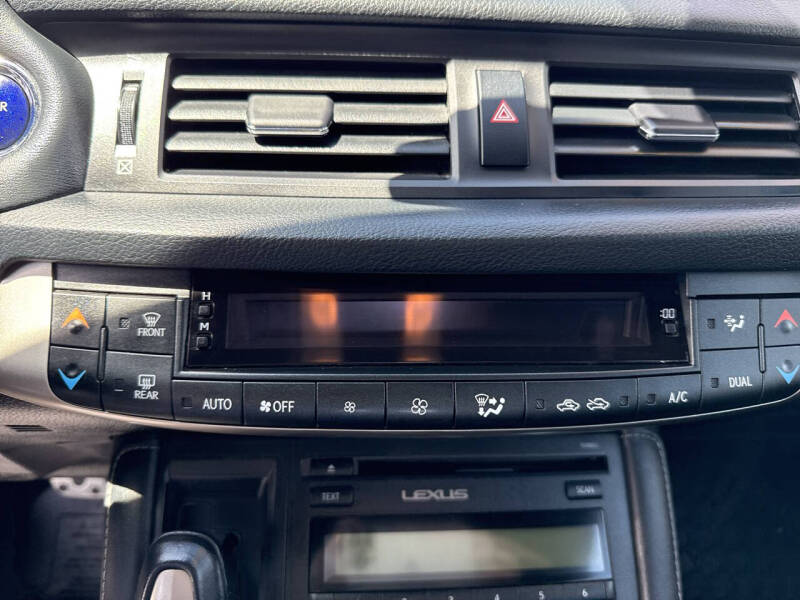 2015 Lexus CT 200h