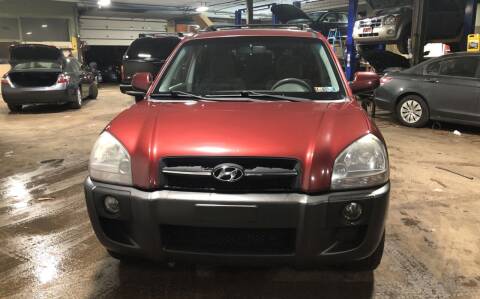2007 Hyundai Tucson for sale at Six Brothers Mega Lot in Youngstown OH