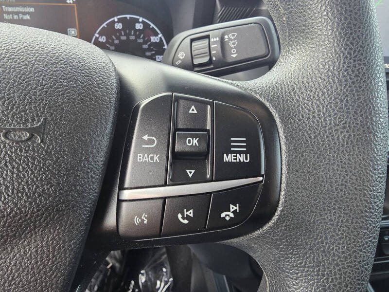 2023 Ford Maverick XL