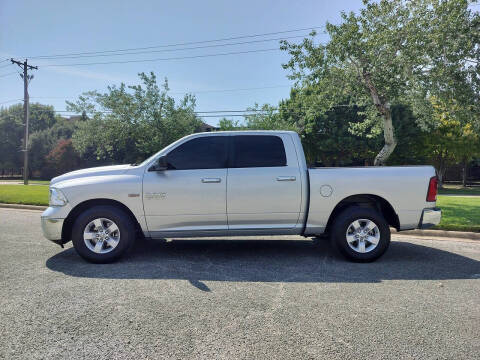 2014 RAM 1500 SLT