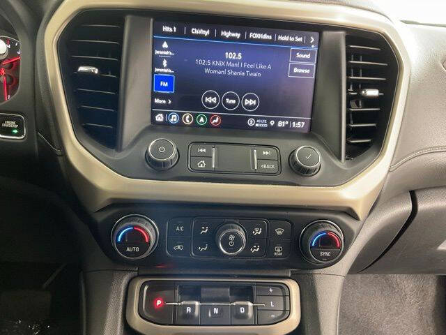 2023 GMC Acadia Denali