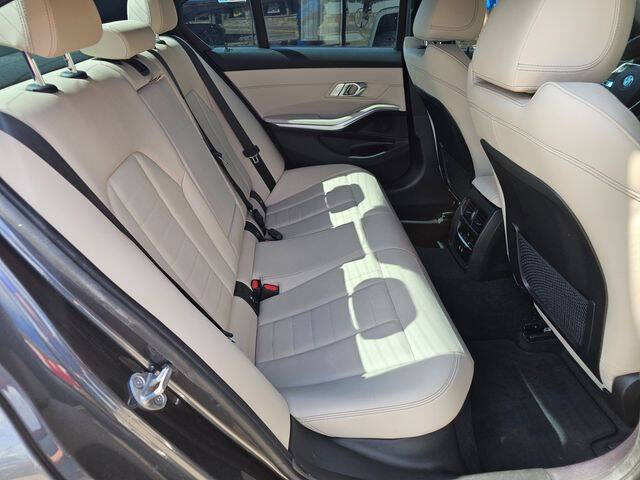 2022 BMW 3 Series 330i